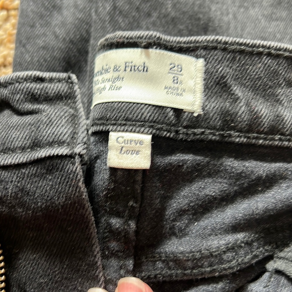 A&F curve love size 29 jeans